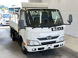 HINO DUTRO 2013