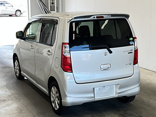 SUZUKI WAGON R 2013