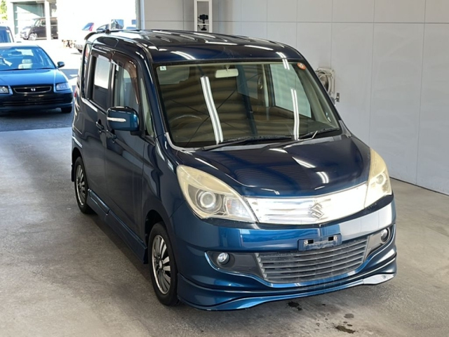 SUZUKI SOLIO 2012
