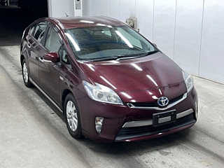 TOYOTA PRIUS PHV 2013