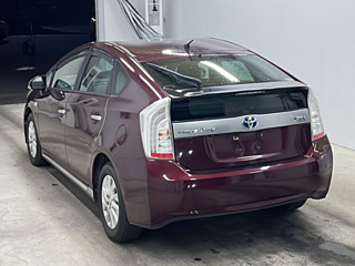 TOYOTA PRIUS PHV 2013