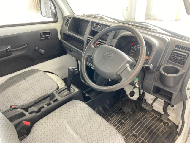 MAZDA SCRUM TRUCK 2017