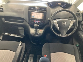 NISSAN SERENA 2011