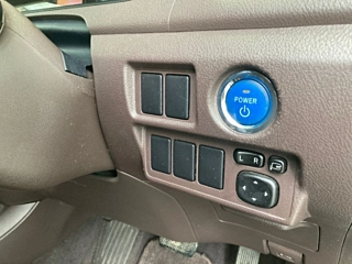 TOYOTA SAI 2010