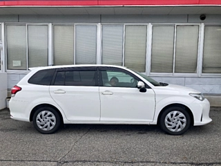 TOYOTA COROLLA FIELDER 2022