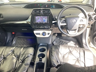 TOYOTA PRIUS 2016