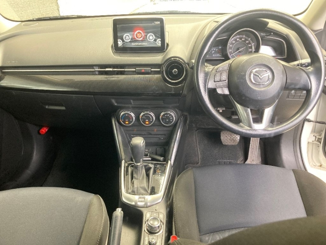 MAZDA DEMIO 2015