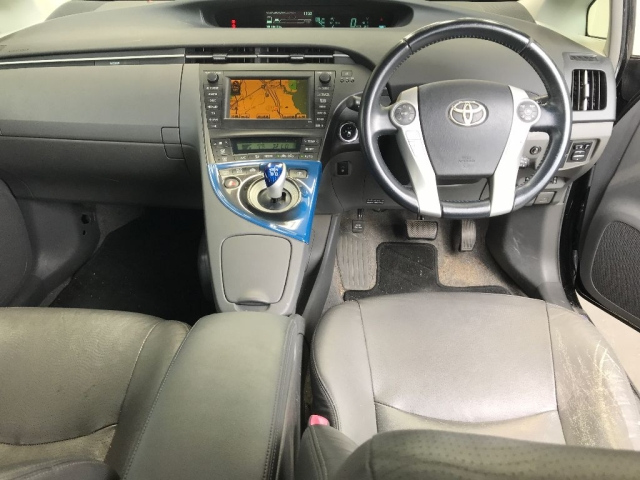 TOYOTA PRIUS 2010