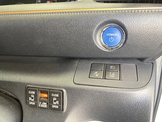 TOYOTA SIENTA 2019