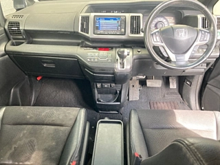 HONDA STEP WAGON 2012