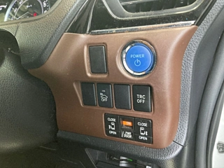 TOYOTA ESQUIRE 2015