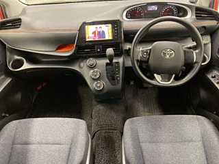 TOYOTA SIENTA 2016