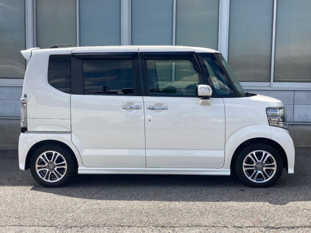 HONDA N BOX 2017