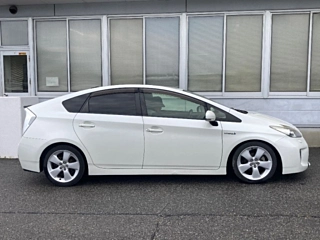 TOYOTA PRIUS 2014