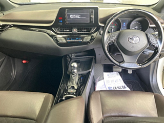 TOYOTA C-HR 2017