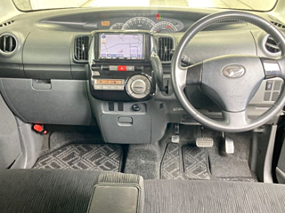 DAIHATSU TANTO 2010