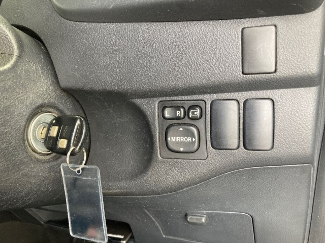 TOYOTA BB 2014