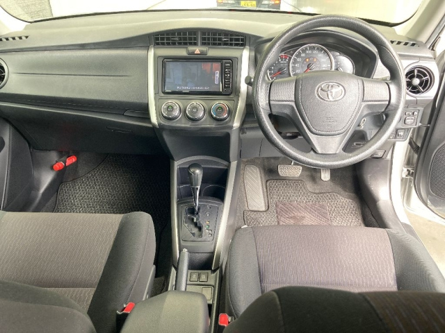 TOYOTA COROLLA FIELDER 2017