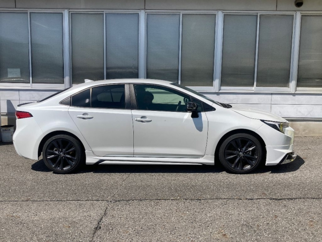 TOYOTA COROLLA 2023