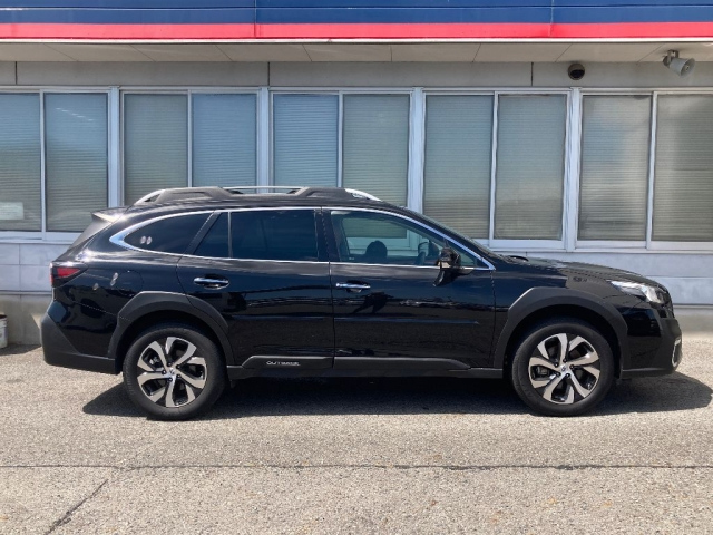 SUBARU LEGACY OUTBACK 2022
