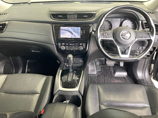 NISSAN X-TRAIL 2018