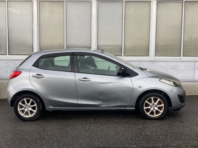 MAZDA DEMIO 2012
