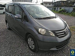 HONDA FREED 2009