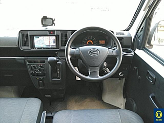 DAIHATSU HIJET VAN 2019