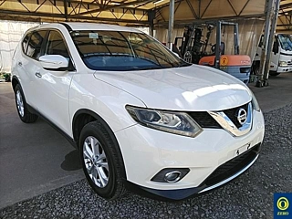NISSAN X-TRAIL 2014