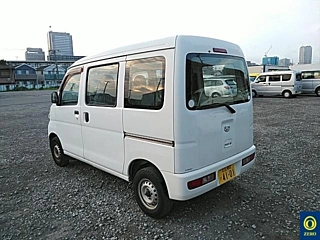 DAIHATSU HIJET VAN 2013