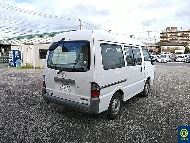 MAZDA BONGO VAN 2010