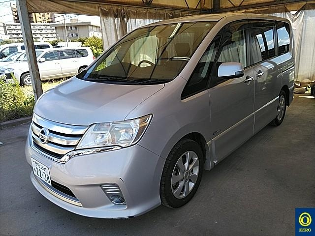 NISSAN SERENA 2013