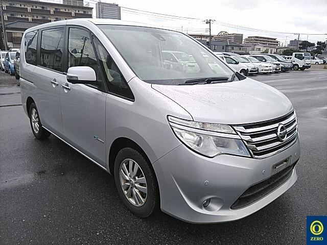 NISSAN SERENA 2015