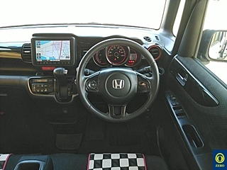 HONDA N BOX 2014