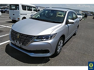 TOYOTA PREMIO 2020