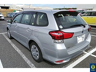 TOYOTA COROLLA FIELDER 2018