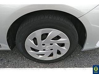 TOYOTA COROLLA FIELDER 2018