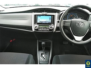 TOYOTA COROLLA FIELDER 2015