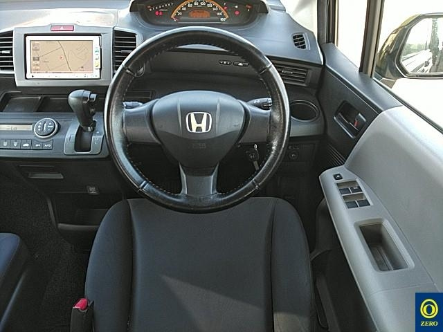 HONDA FREED 2008