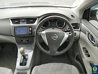 NISSAN SYLPHY 2013