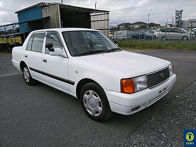 TOYOTA CROWN COMFORT 2013
