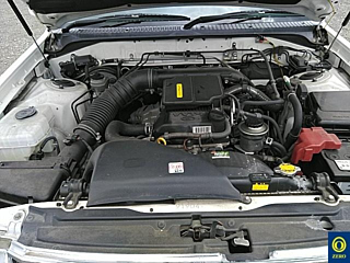 TOYOTA CROWN COMFORT 2013