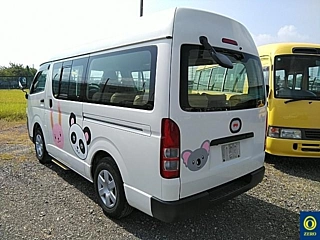 TOYOTA HIACE 2009