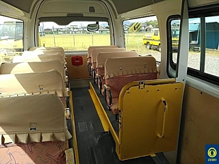 TOYOTA HIACE 2009
