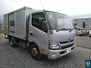 HINO DUTRO 2015