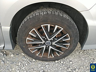 NISSAN SERENA 2010