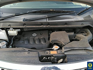 NISSAN SERENA 2010