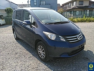 HONDA FREED 2009