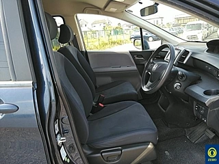 HONDA FREED 2009