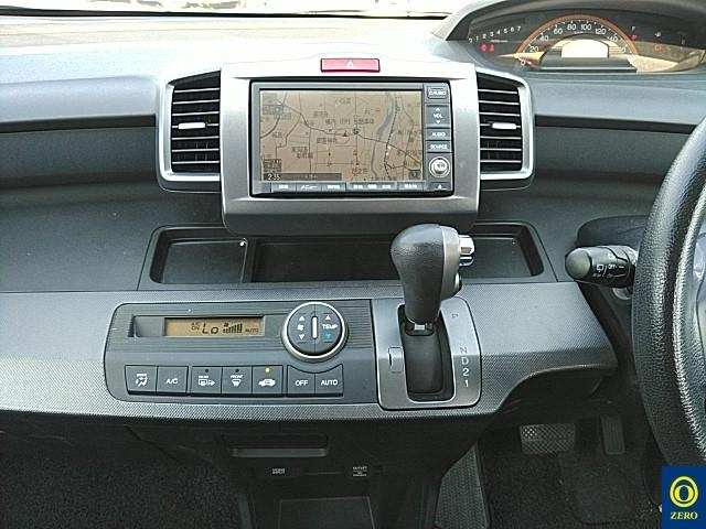 HONDA FREED 2009